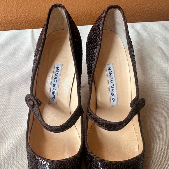 Manolo Blahnik Brown “Campari” Sequin Mary Jane Heels Size 40 Amazing Condition! - Picture 9 of 15